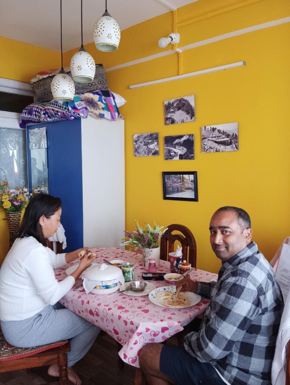 Homestay Beverly Hills