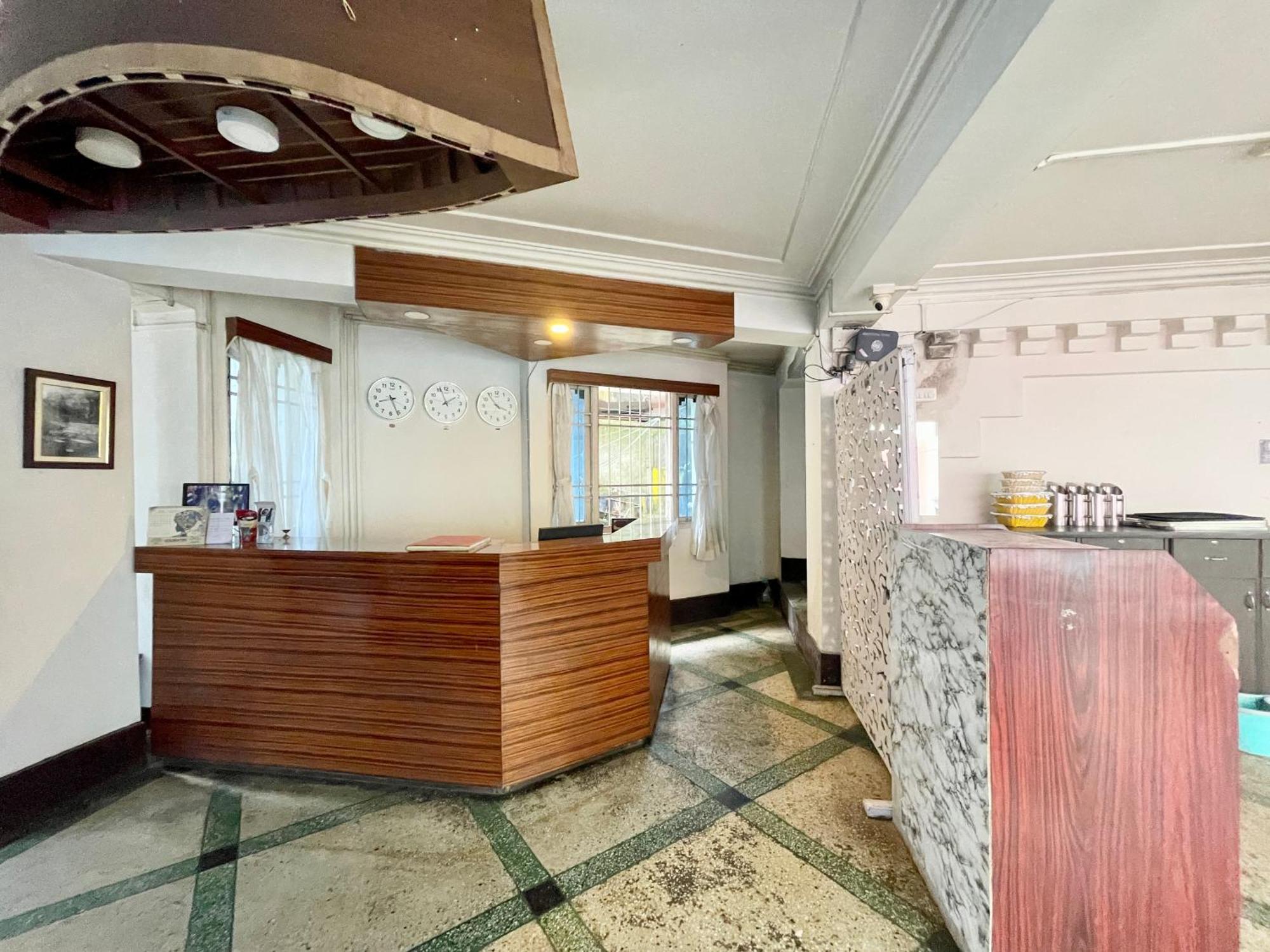Hotel H-H Orchid ! Darjeeling Hotel-At-Prime-Location Spacious-Room With-Wi-Fi-Availability, Near-Mall-Road Hotel