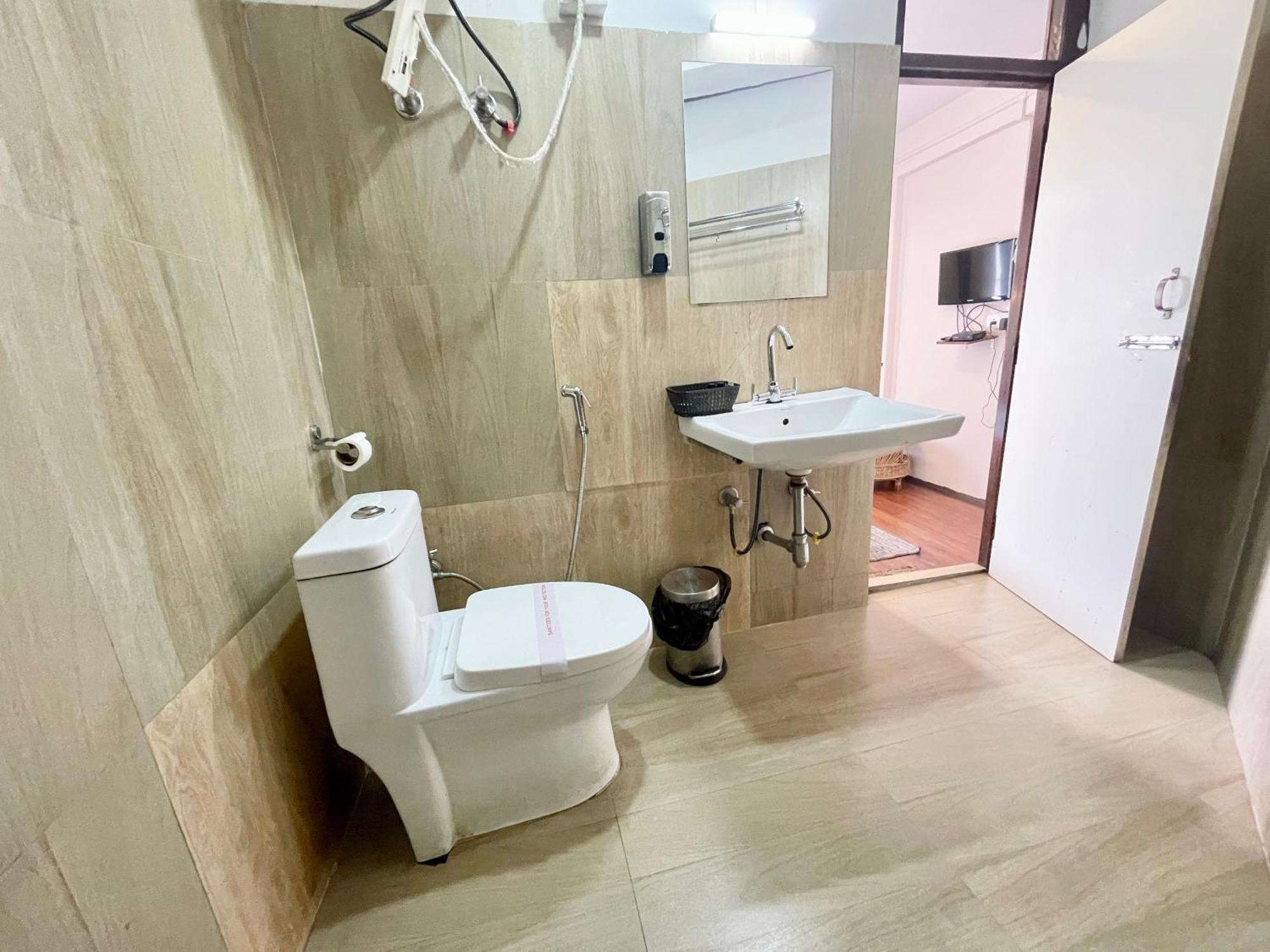 Hotel H-H Orchid ! Darjeeling Hotel-At-Prime-Location Spacious-Room With-Wi-Fi-Availability, Near-Mall-Road Darjeeling (West Bengal)