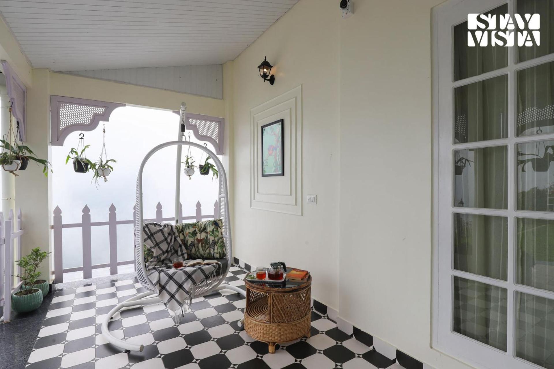 Forktail House With Swimming Pool At Kalimpong By Stayvista Villa