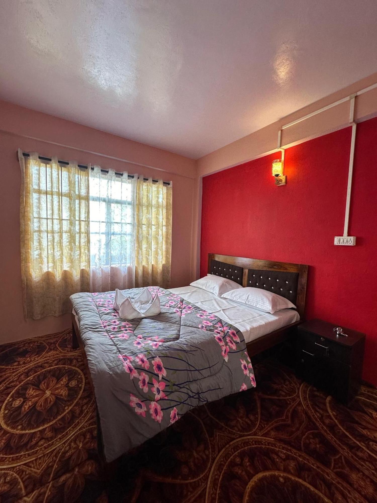Homestay Tajera