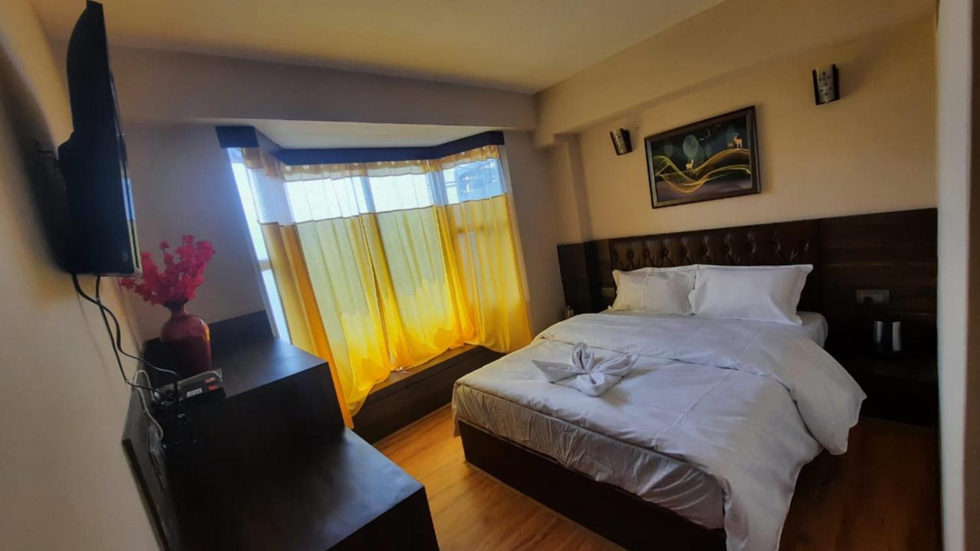 Hotel Goroomgo Olive Branch Darjeeling - Excellent Customer Service