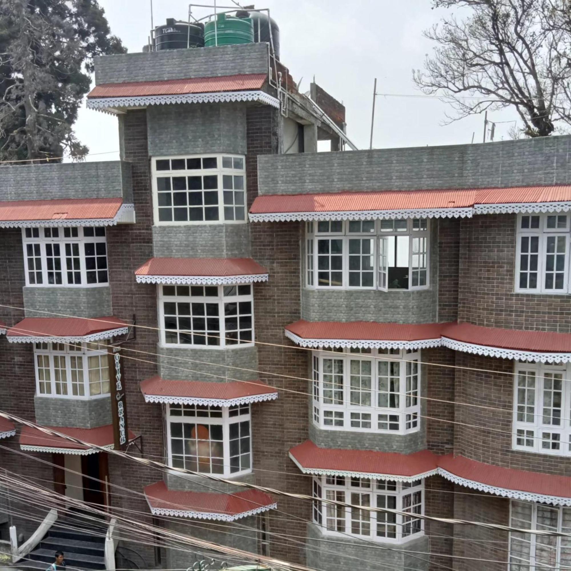 Goroomgo Olive Branch Darjeeling - Excellent Customer Service Hotel