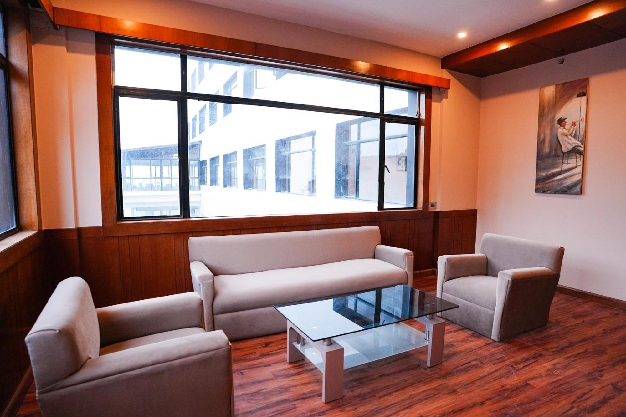 Hotel Orsino Mall Road Darjeeling (West Bengal)