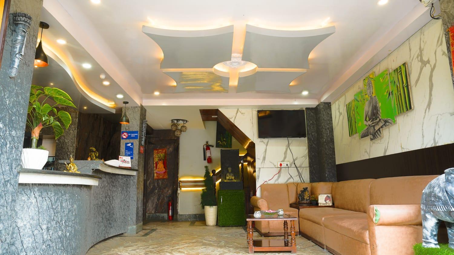 Hotel Indus Mount Royale - Mall Road 3*
