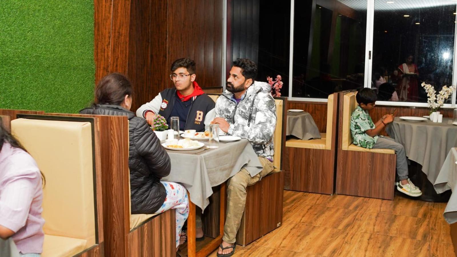 Indus Mount Royale - Mall Road
