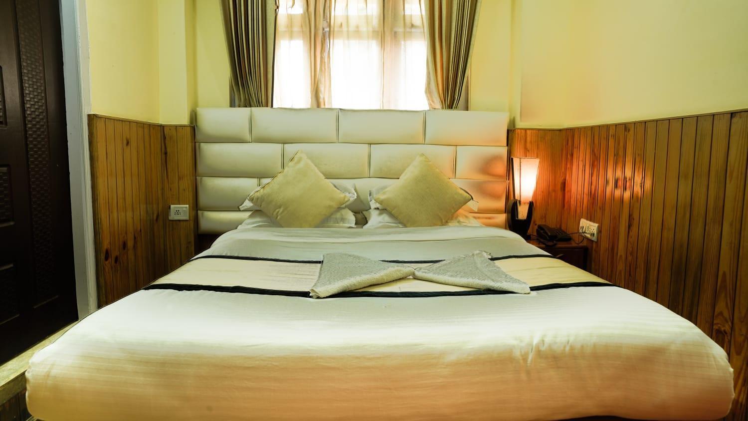 Indus Mount Royale - Mall Road Hotel 3*