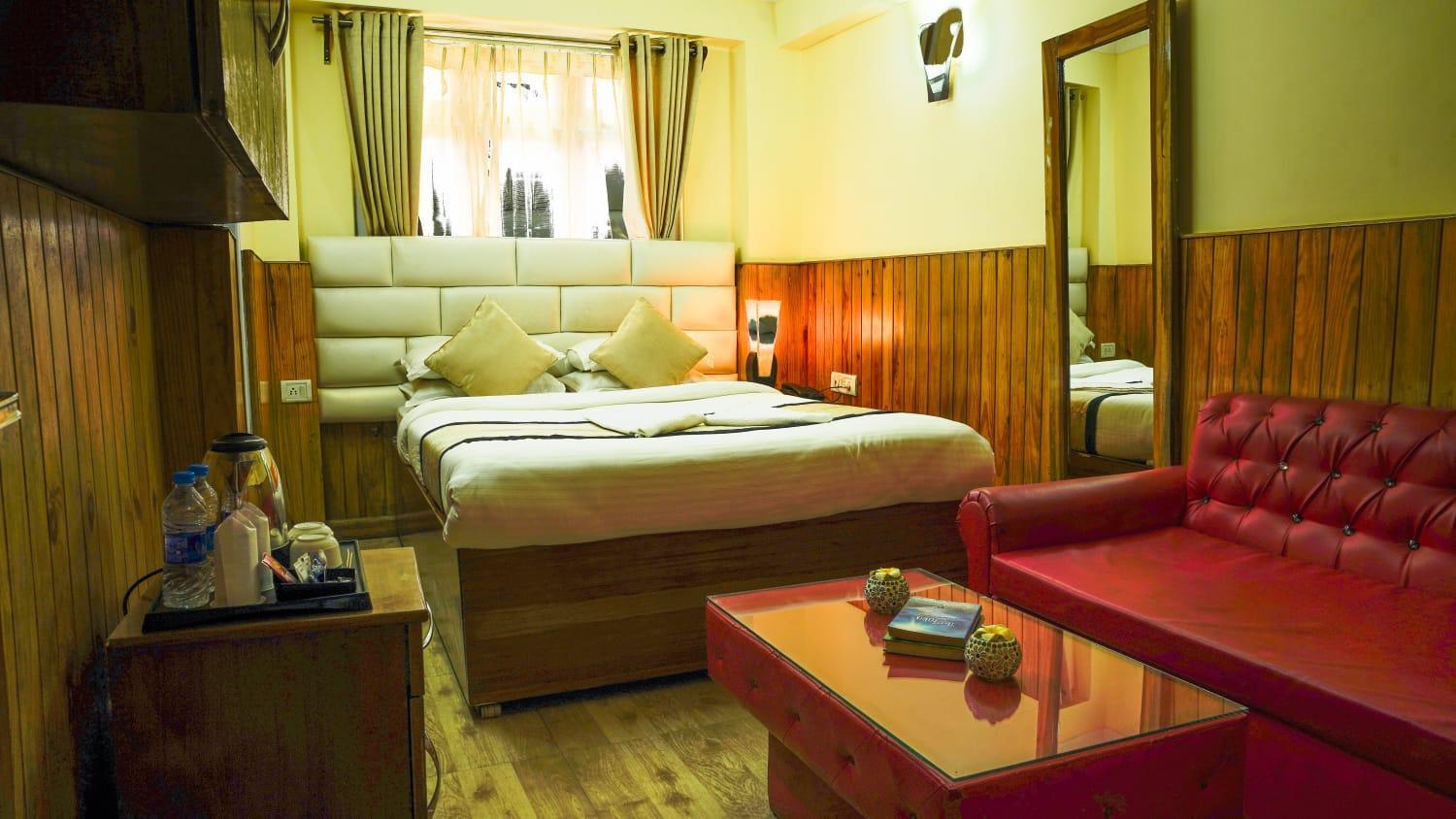 Indus Mount Royale - Mall Road