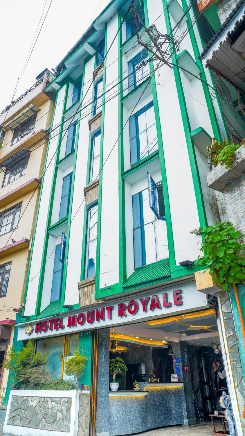 Indus Mount Royale - Mall Road Hotel
