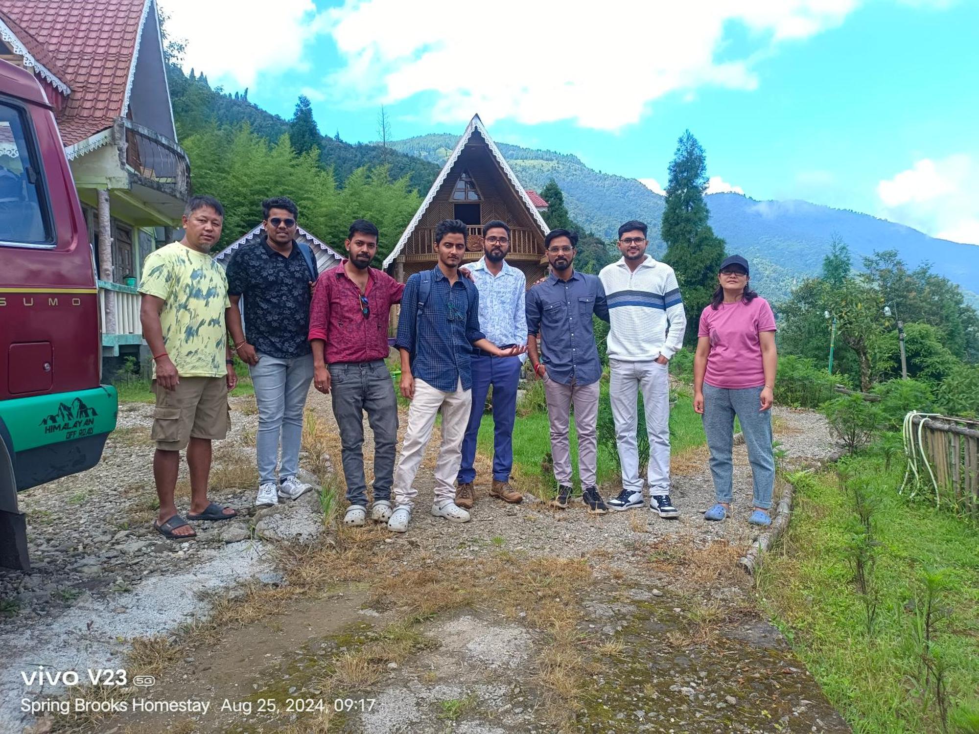 Spring Brooks Homestay Darjeeling (West Bengal)