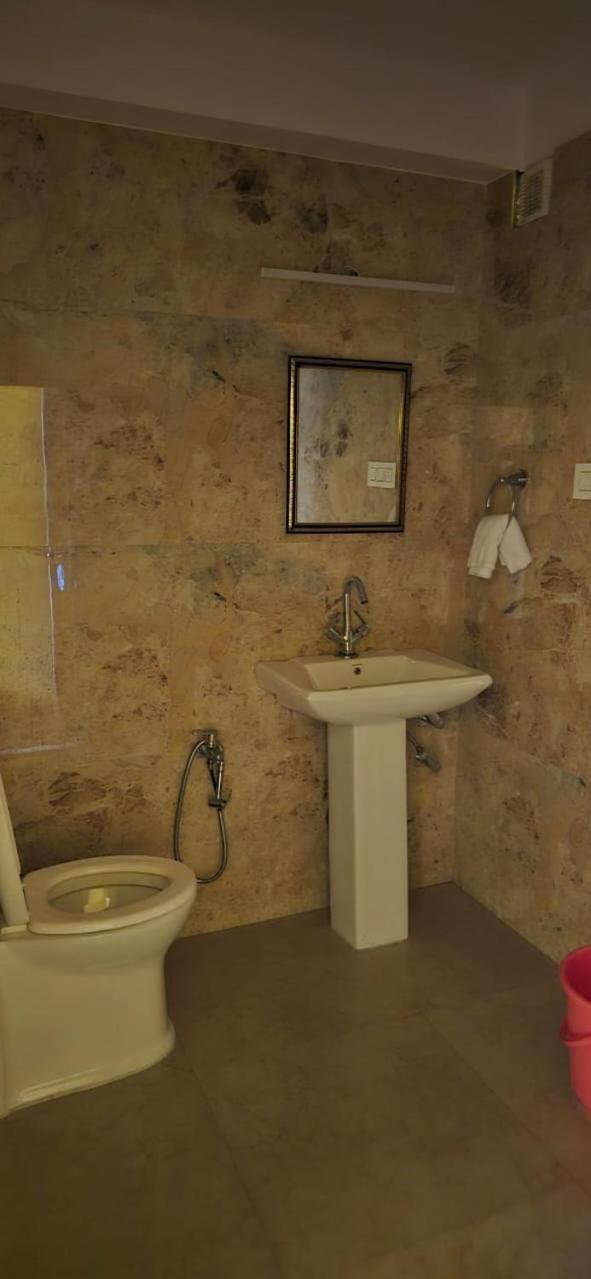 Say Homes Mount Valley Homestay