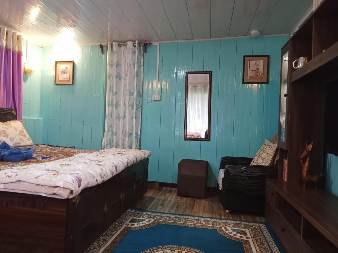Homestay Lebong Mansara *
