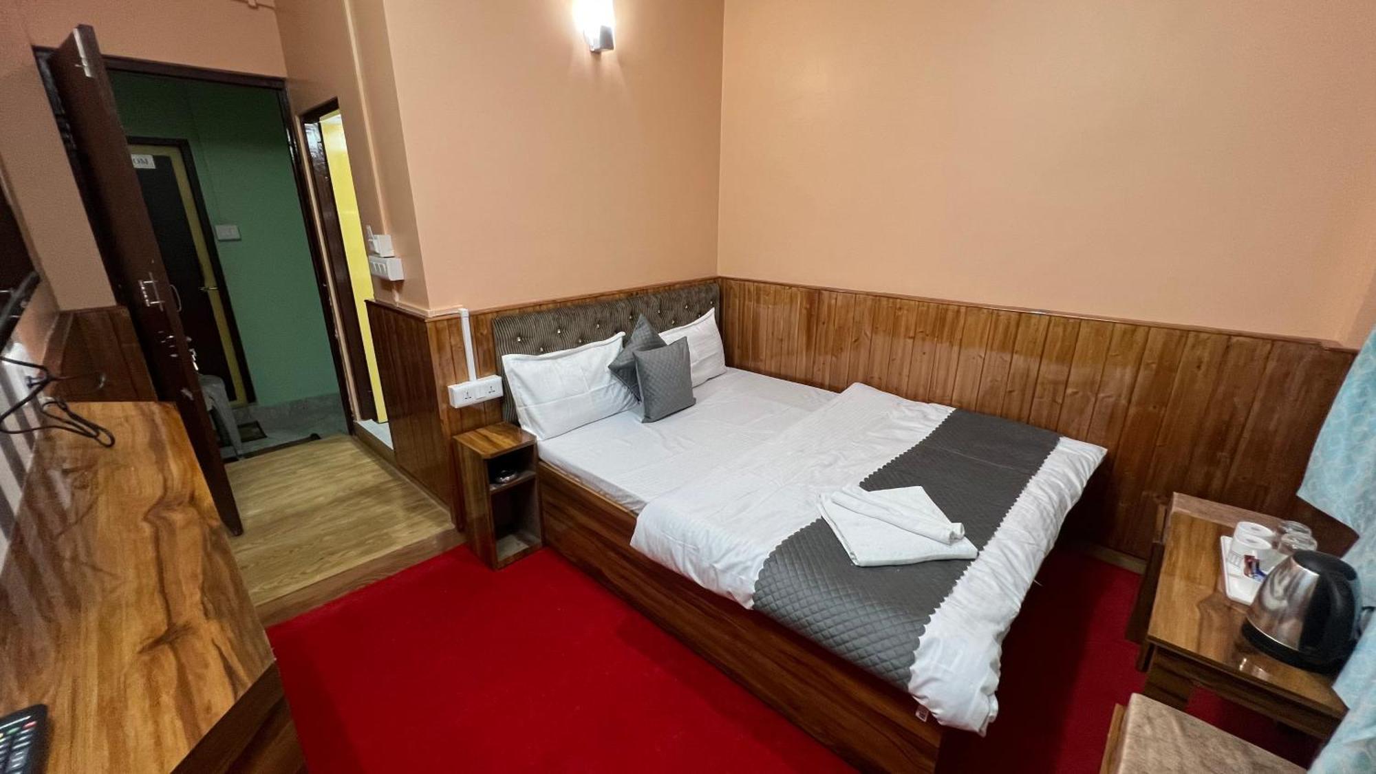 Hill Hotel Darjeeling (West Bengal)