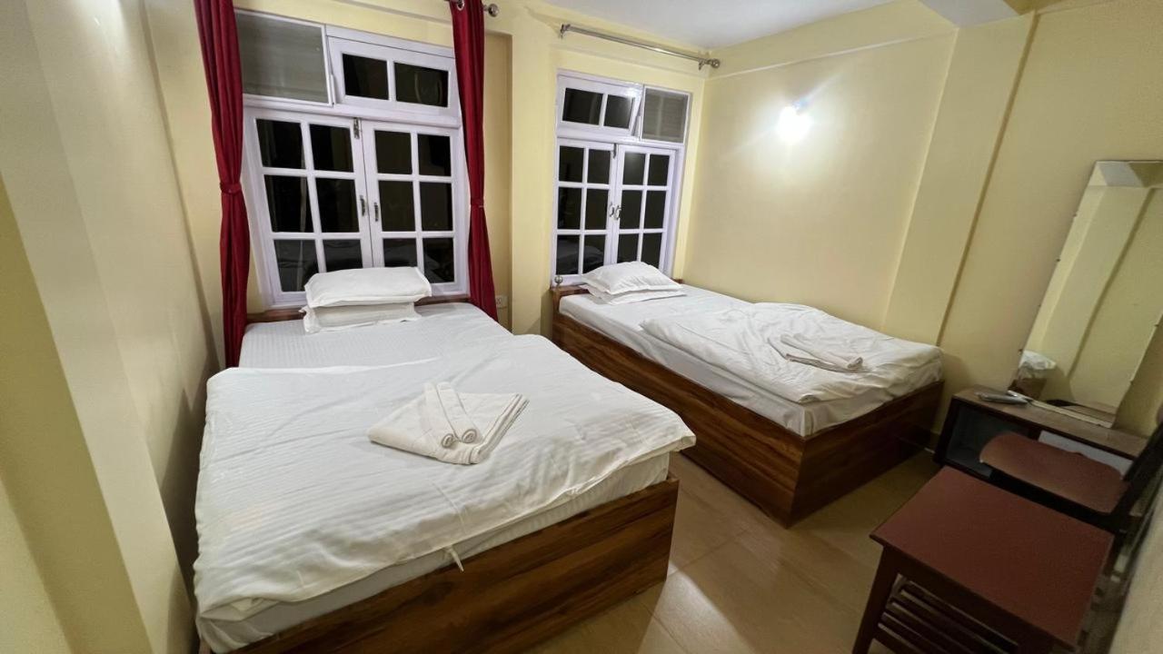 Hill Hotel Darjeeling (West Bengal)