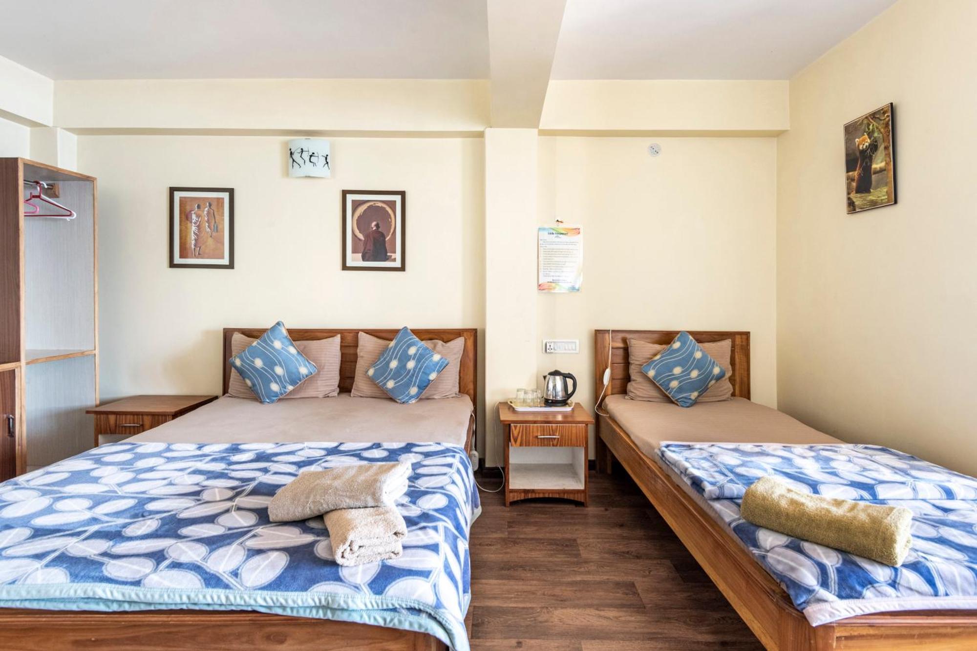 Little Singamari Bed & Breakfast