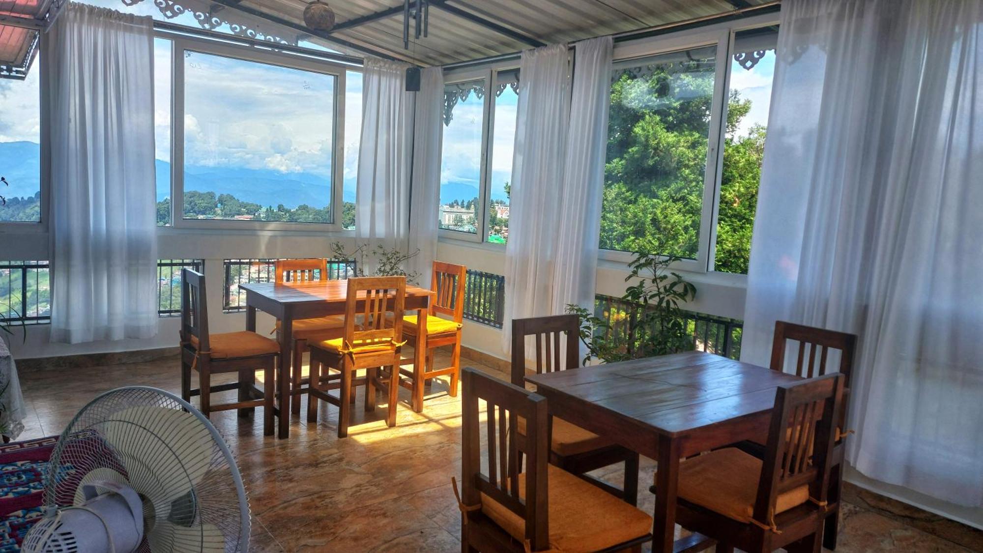 Indivar Homestay Darjeeling (West Bengal)