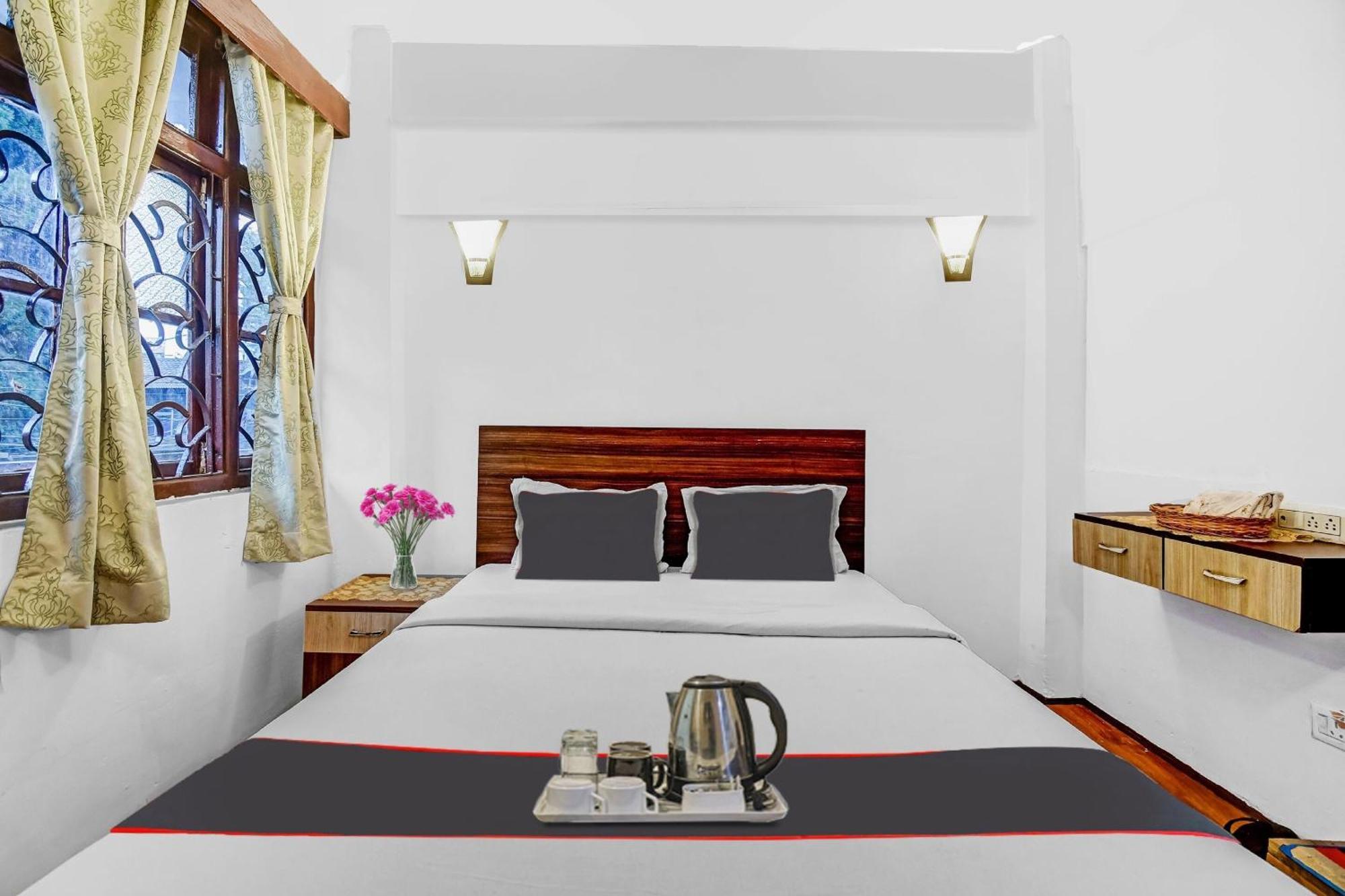 Hotel Collection O Priyatam Nirwana Darjeeling (West Bengal)