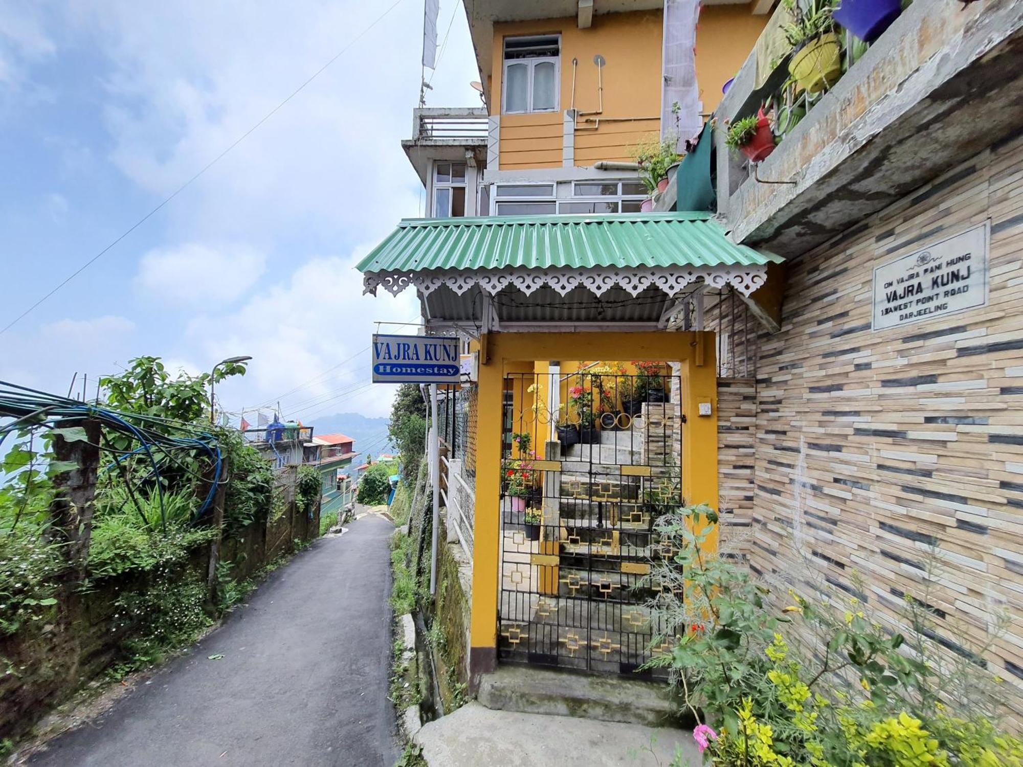 Viraj Kunj Darjeeling (West Bengal)