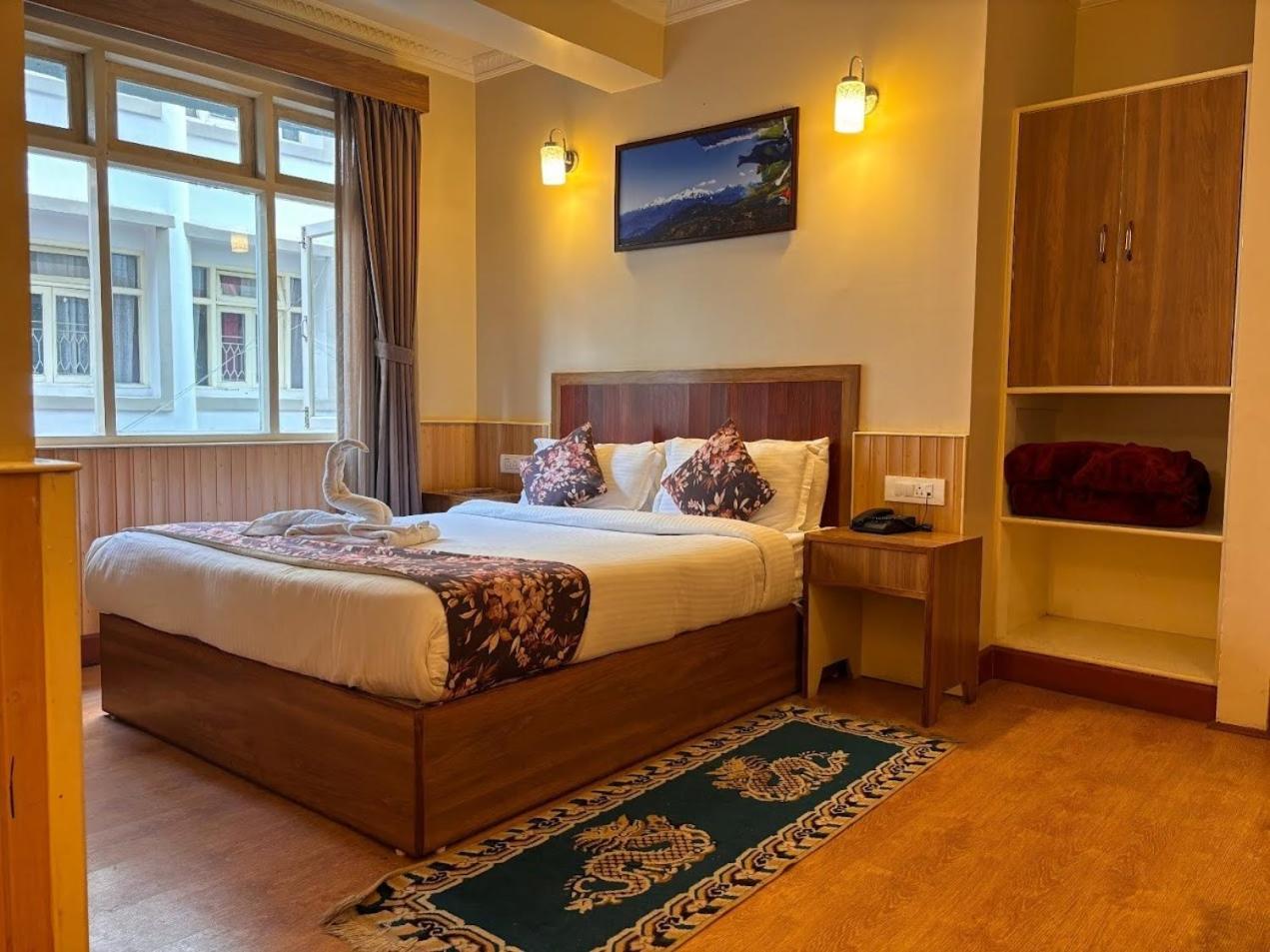 Hotel Serenity Taksa Palace 4*