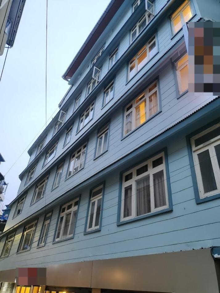 Hotel Serenity Taksa Palace Darjeeling (West Bengal)