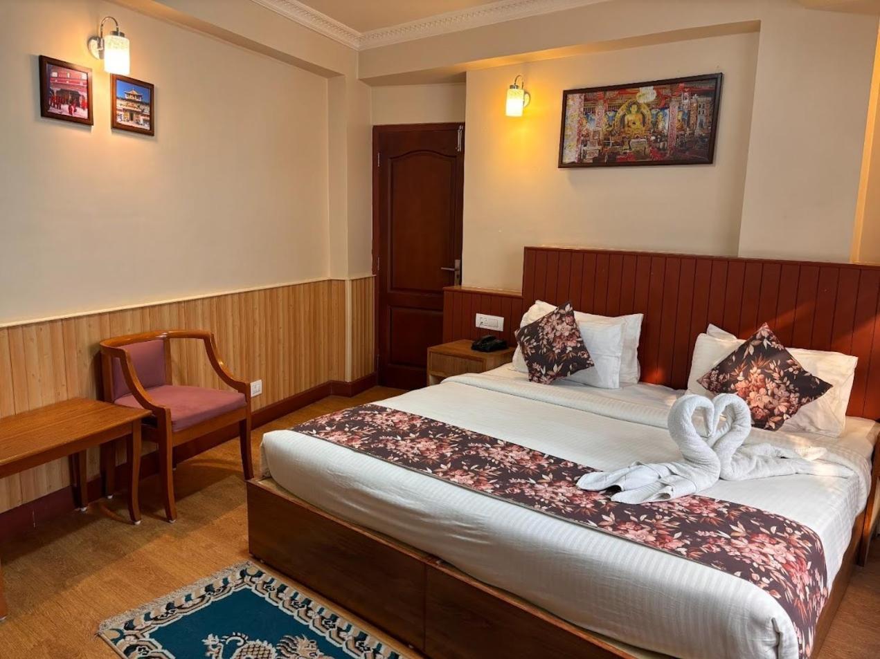 Serenity Taksa Palace Hotel 4*