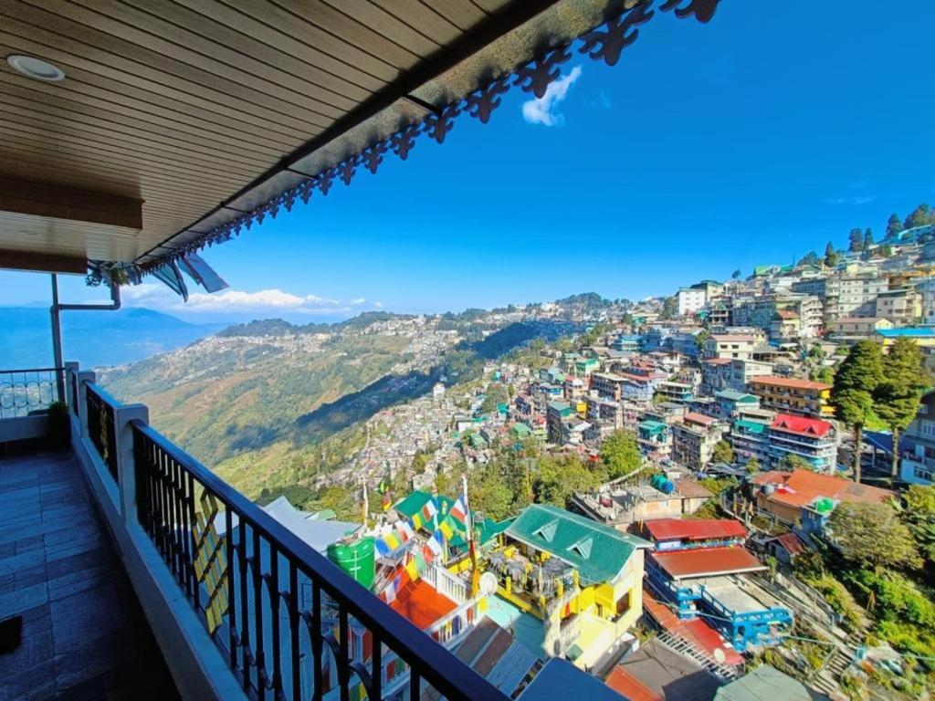 Norbu's Hotel