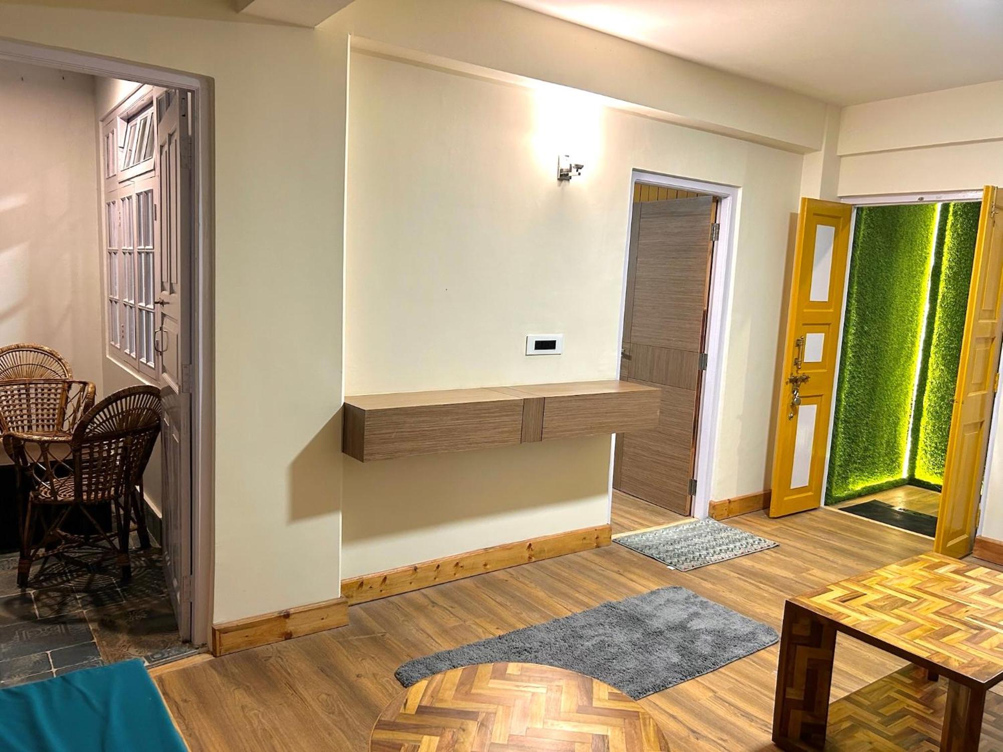 Norbu's Hotel