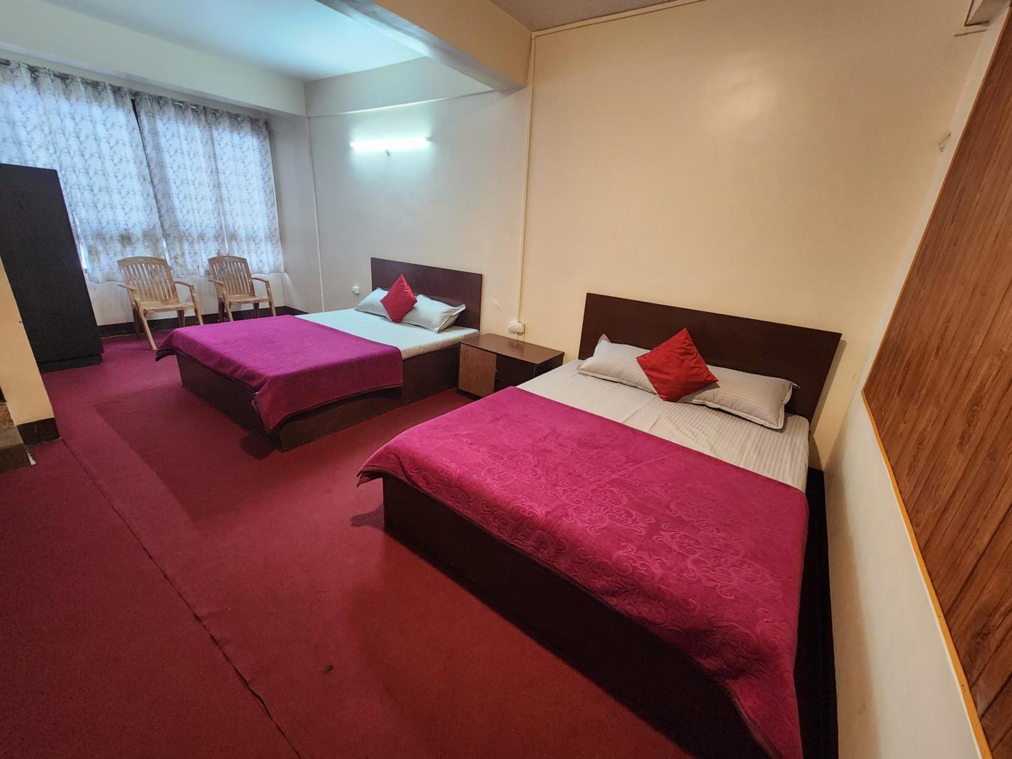 Valley View Retreat Hotel
