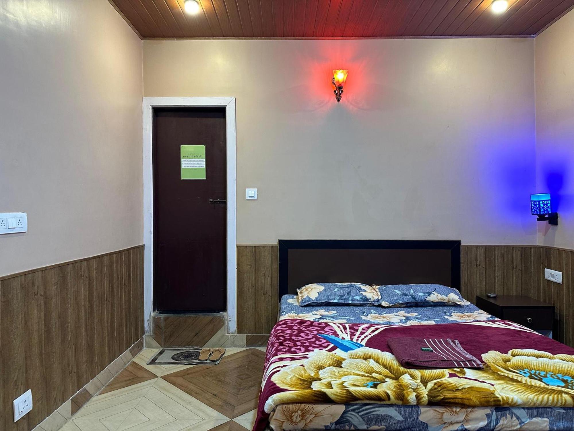 Singh Residency
