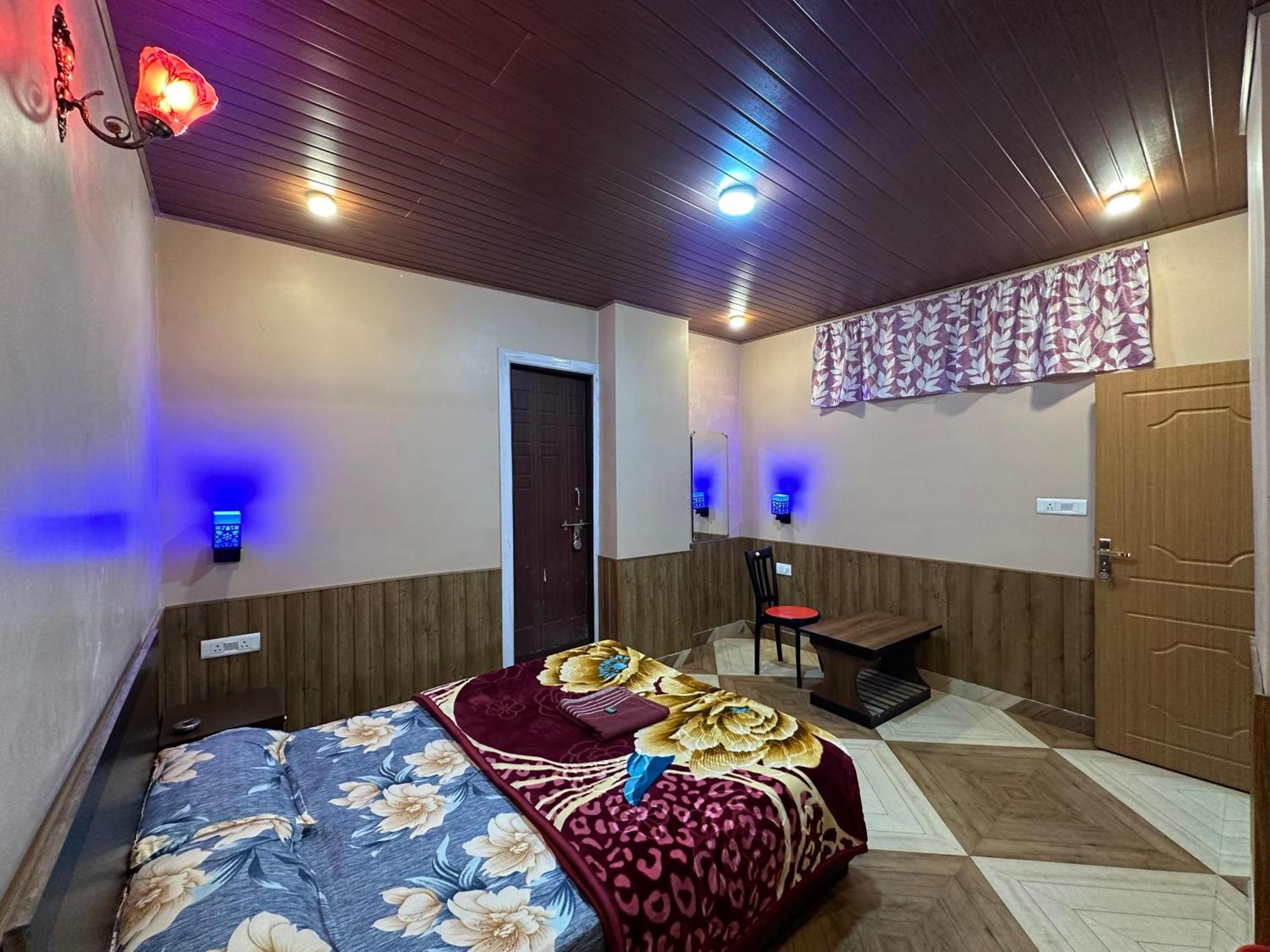 Singh Residency Homestay Darjeeling (West Bengal)