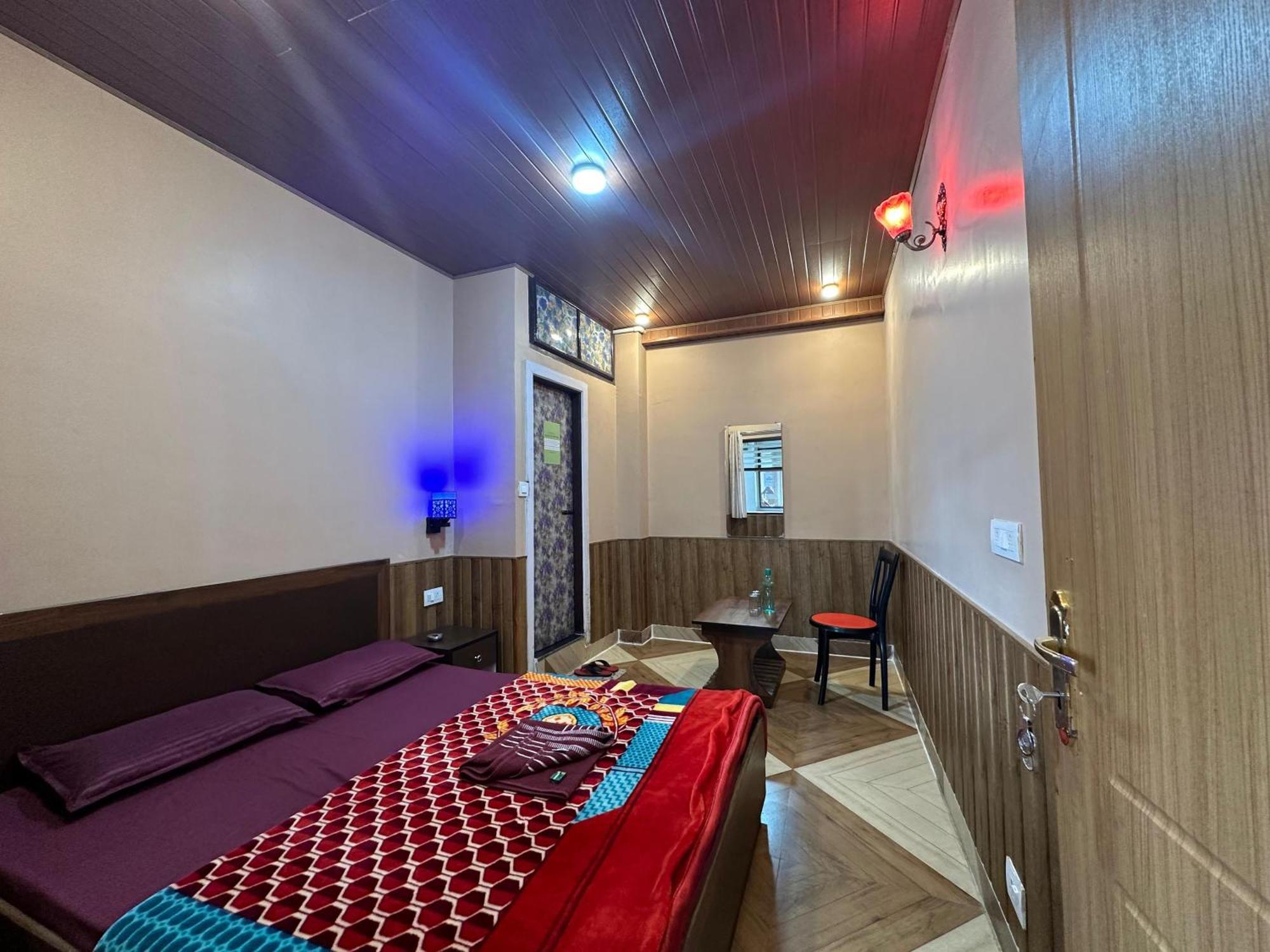 Singh Residency