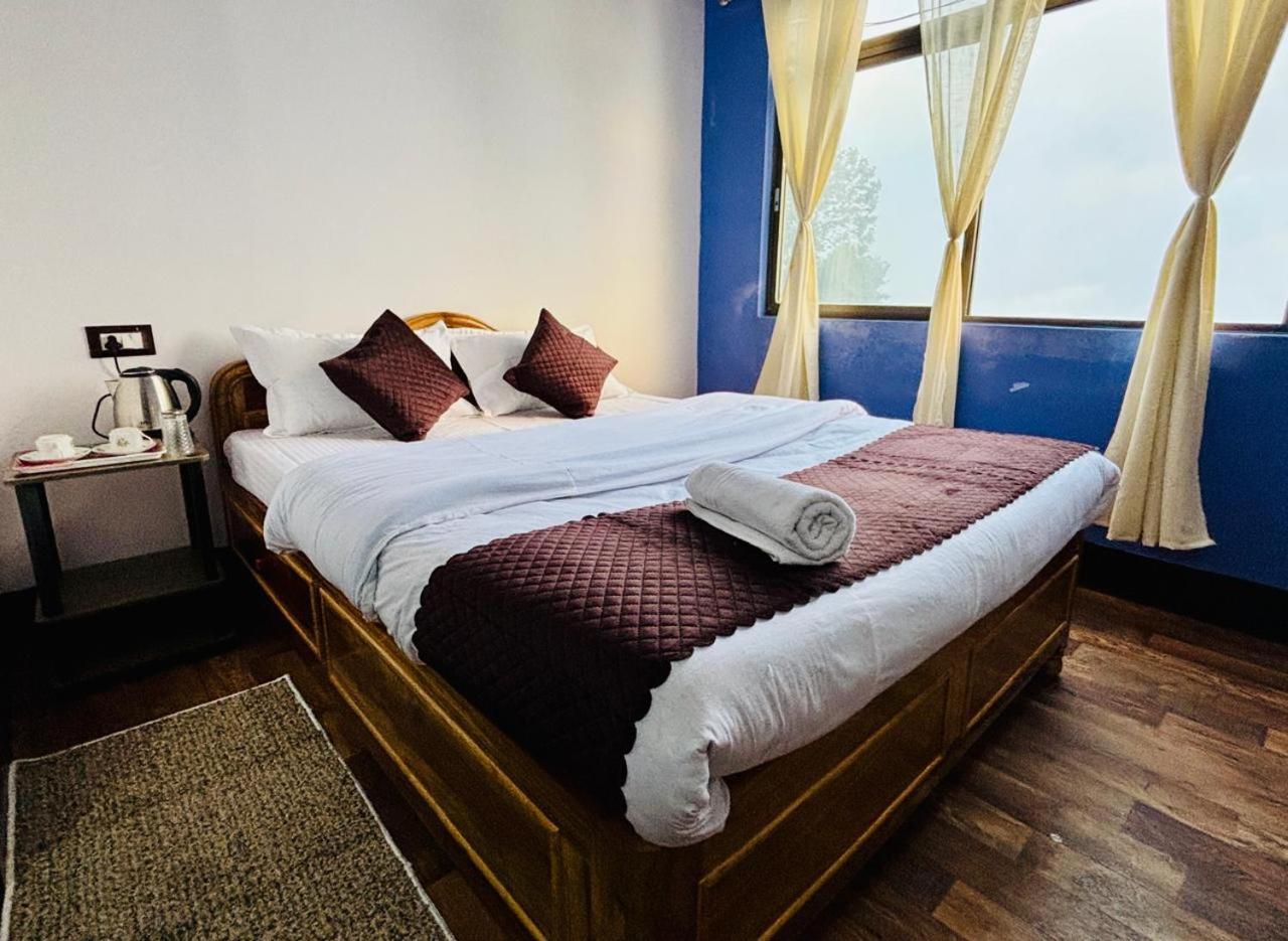 Forest - 80 Mts From Mall Road Darjeeling (West Bengal)