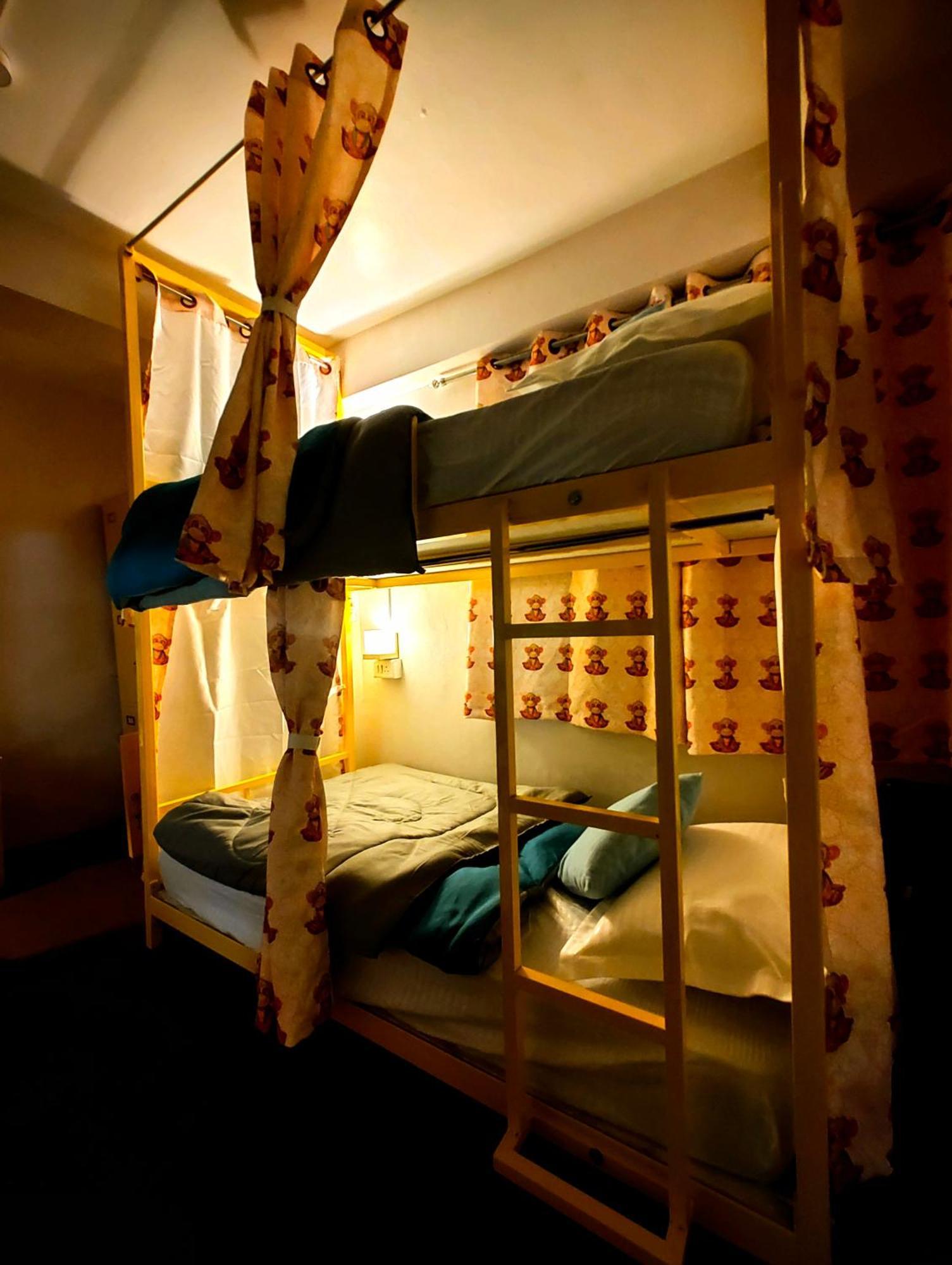 Hostel Hidden Monkey Backpackers Darjeeling, Batasia *