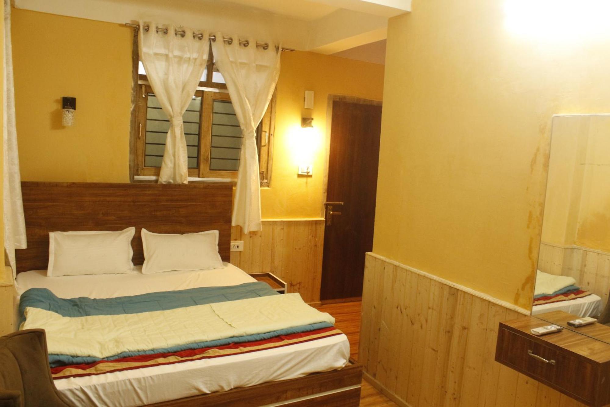Priyatam Stays Homestay Darjeeling (West Bengal)