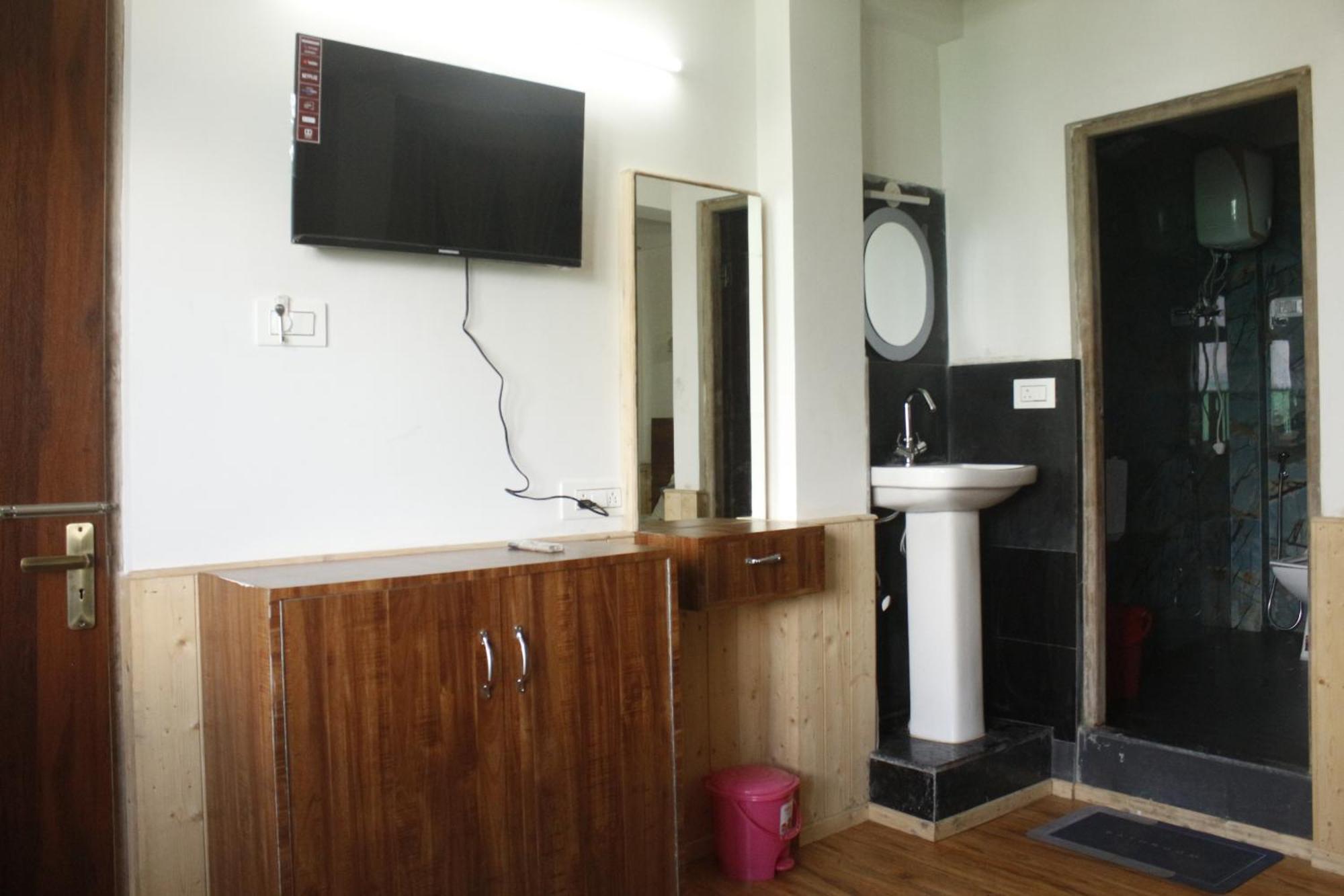 Priyatam Stays Homestay