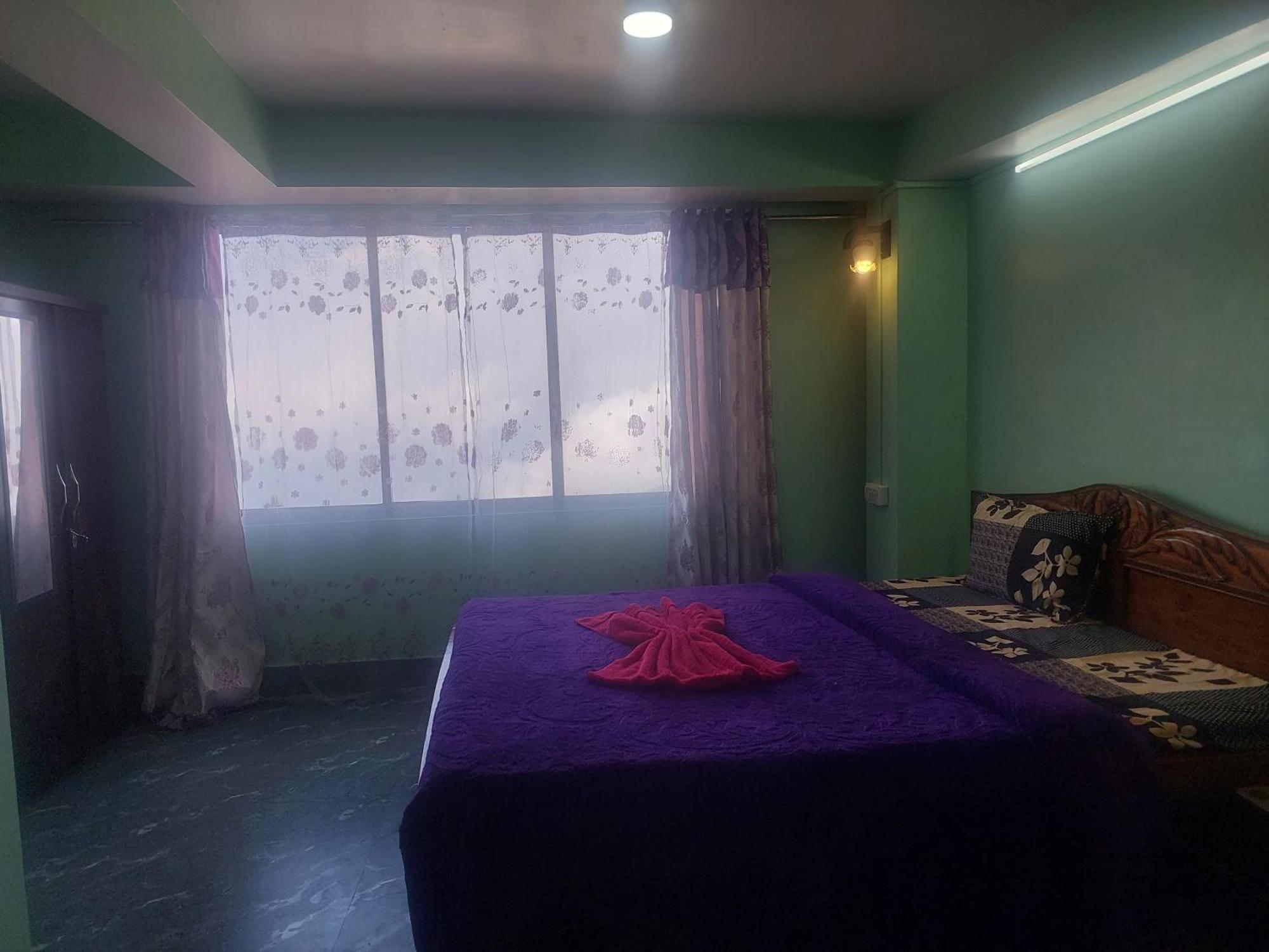 Ebenezer Homestay *