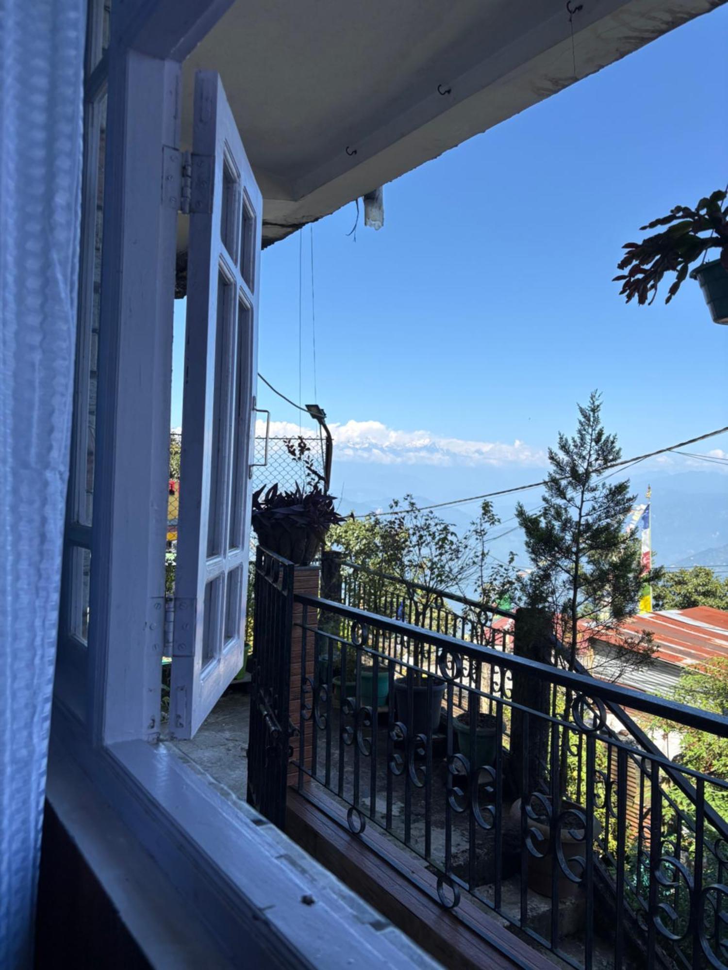 Light Darjeeling (West Bengal)