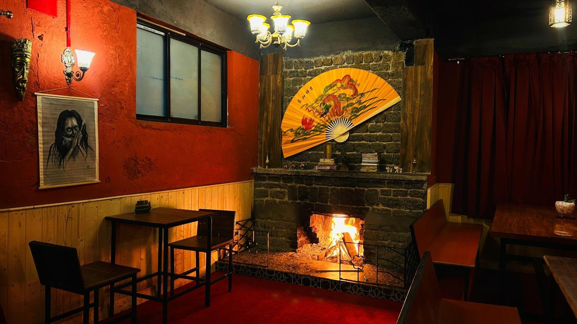 Hostel Pathfinder's Nest *