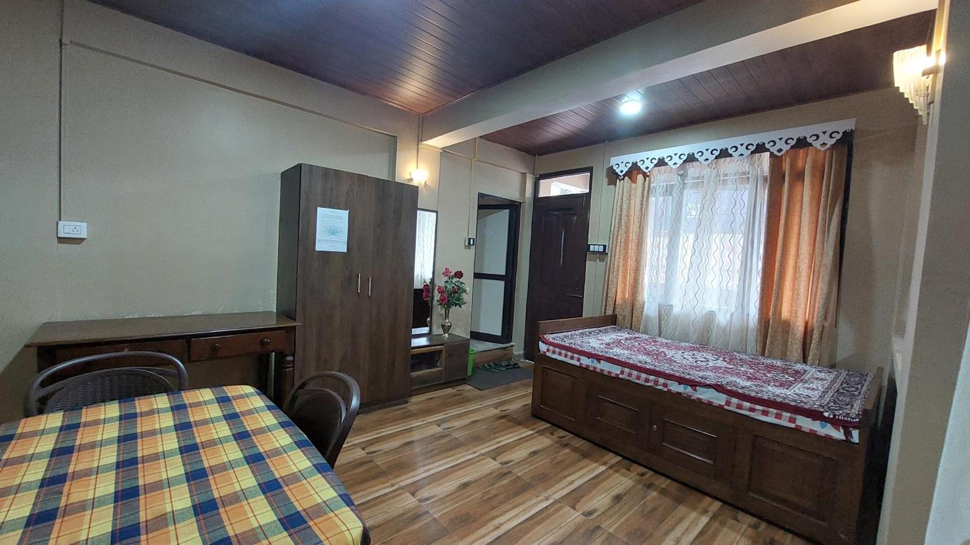 Indivar * Darjeeling (West Bengal)