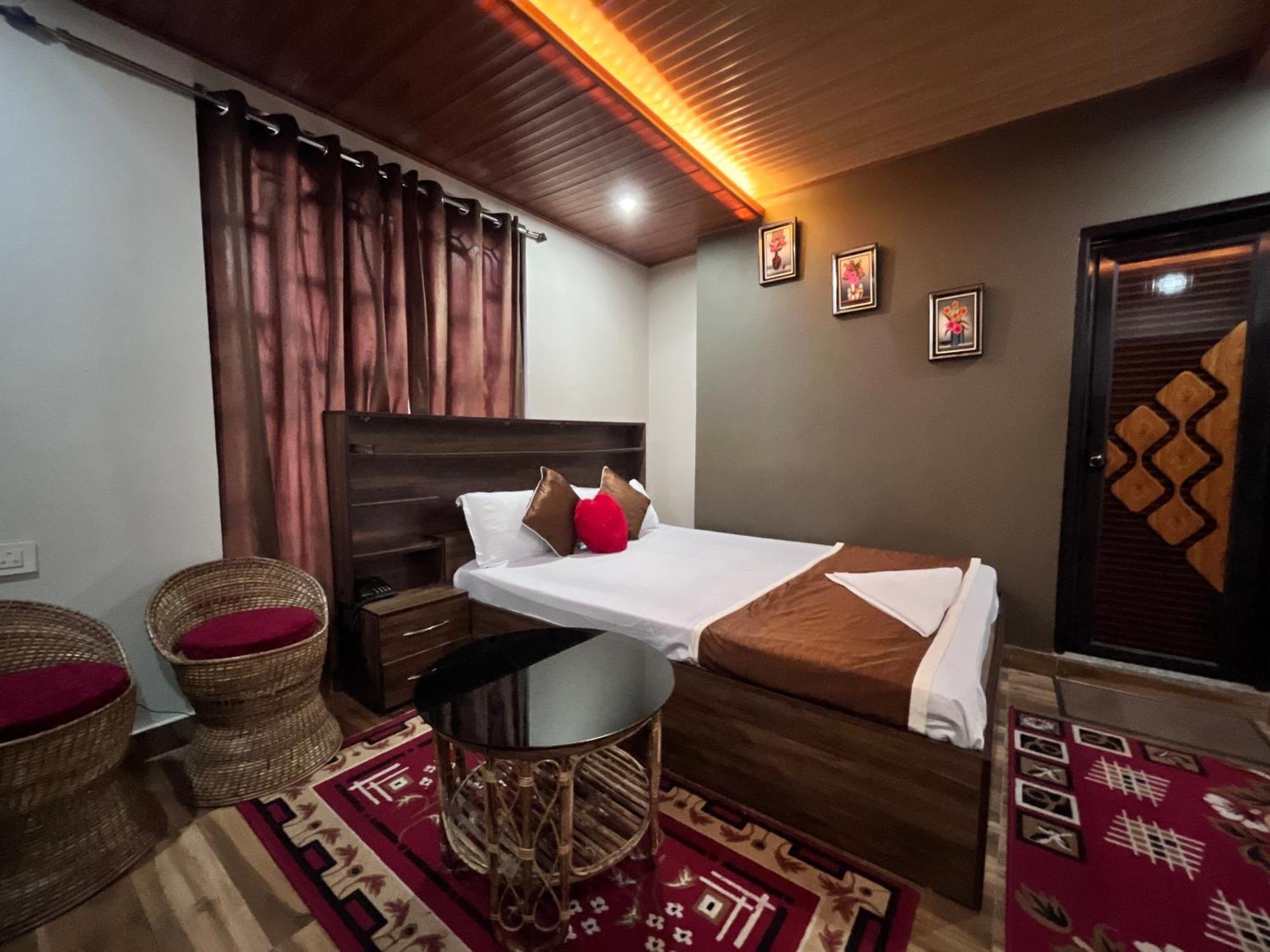Homestay Traditional & Restaurant !! Kurseong !! In Kurseong *
