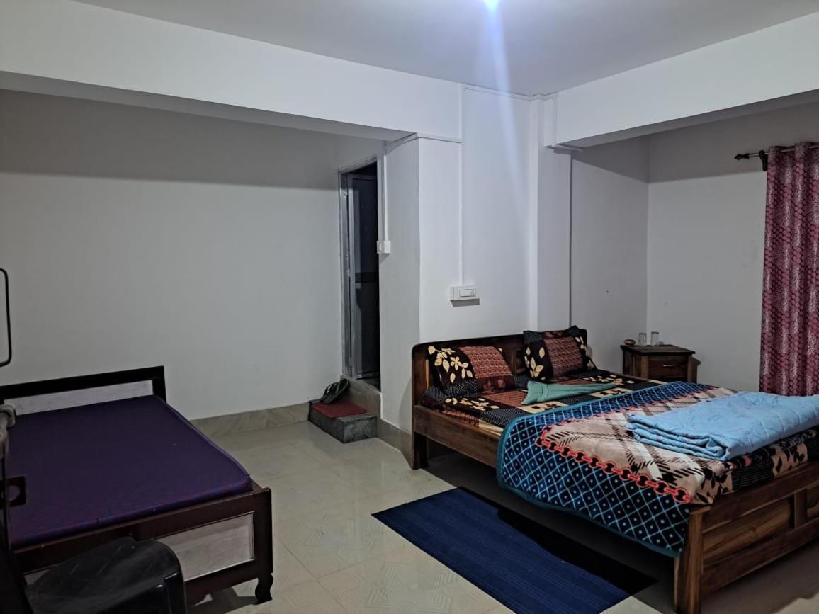 Hotel Crown Imperial Holiday By Stayapart Darjeeling (West Bengal)