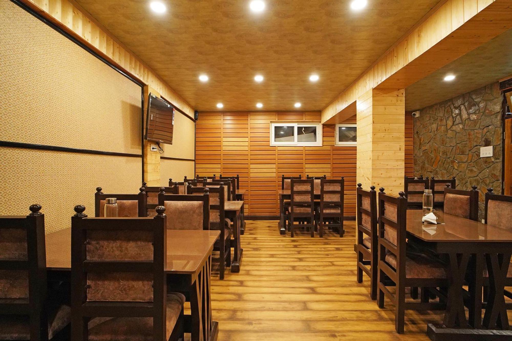 Sher Bengal Darjeeling 100 Mts From Mall Road Couple Friendly