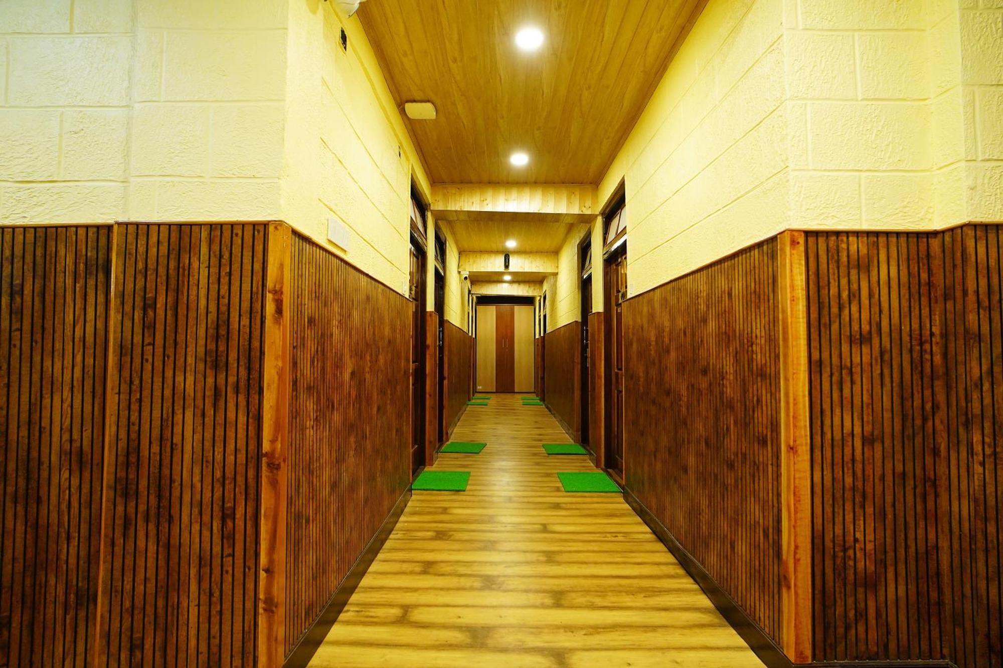 Sher Bengal Darjeeling 100 Mts From Mall Road Couple Friendly Hotel