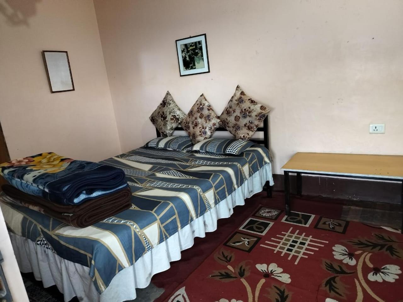 Benus Darjeeling A Backpacker Hub *