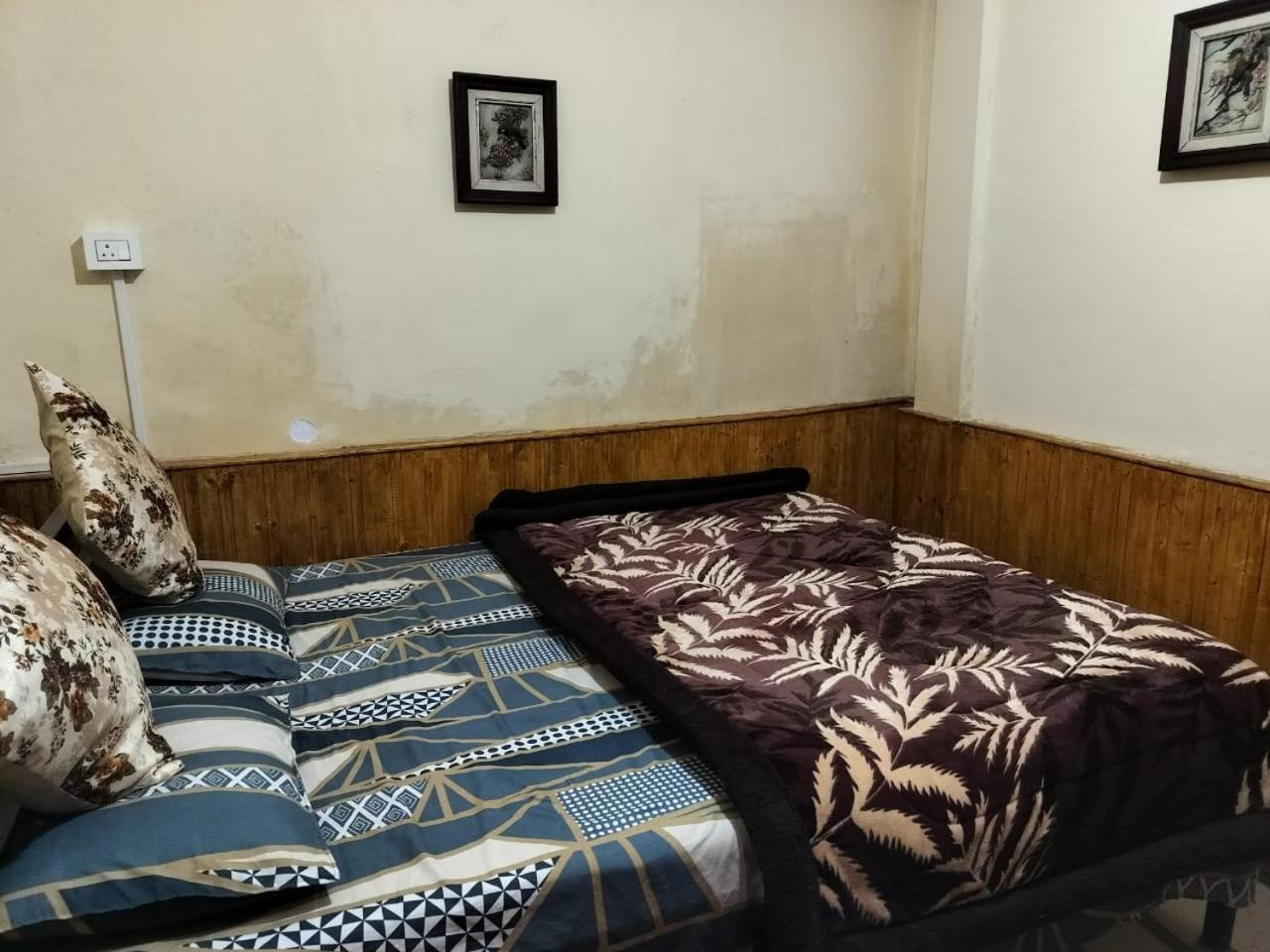 Benus Darjeeling A Backpacker Hub Homestay *
