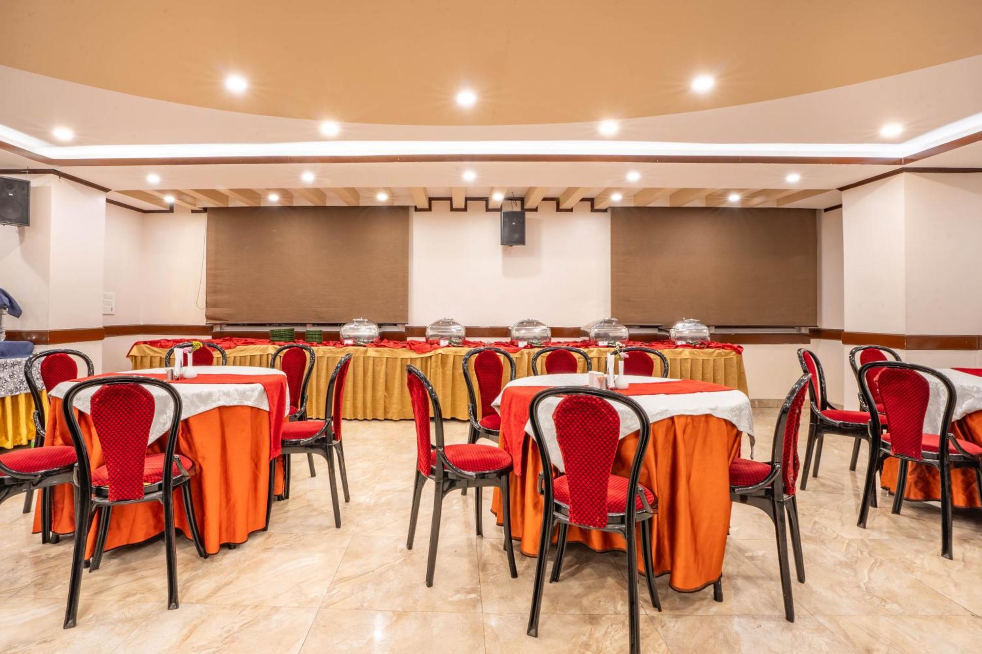 Jai Hotel Darjeeling (West Bengal)