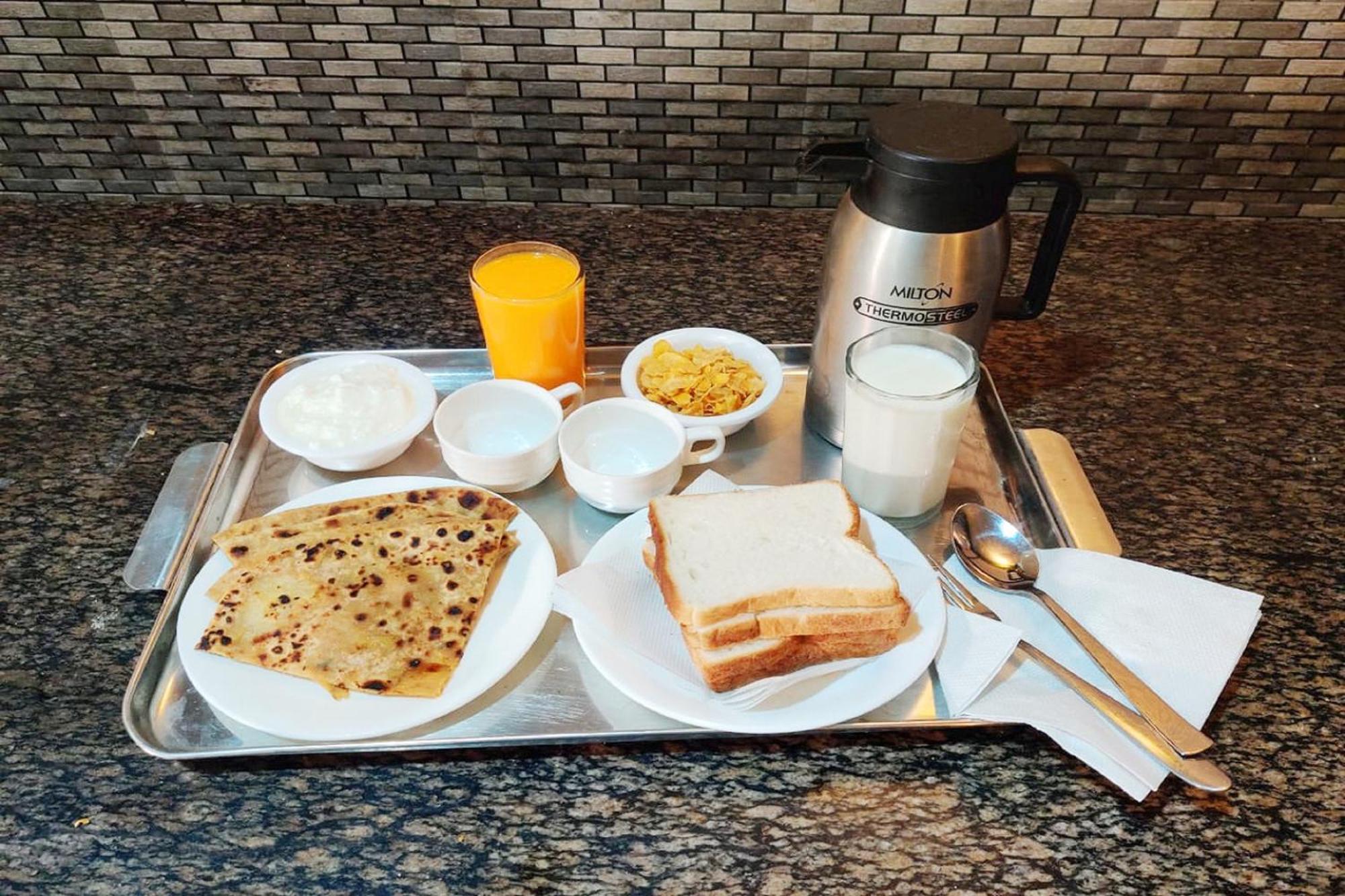 Grg Luxury Broadway Boutique Hotel-at-prime-location Mall Road Darjelling Near Mahakaal Temple Hotel