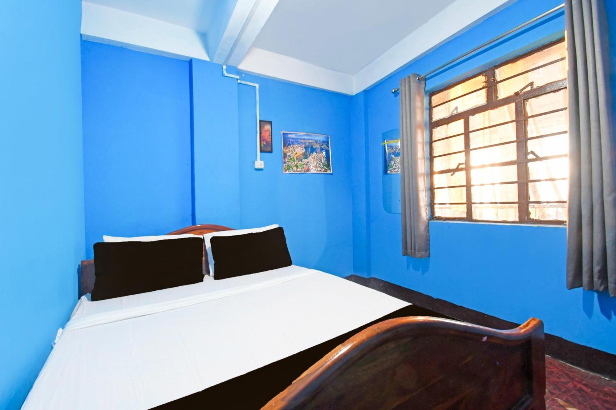Hotel O Amarkunj 3*