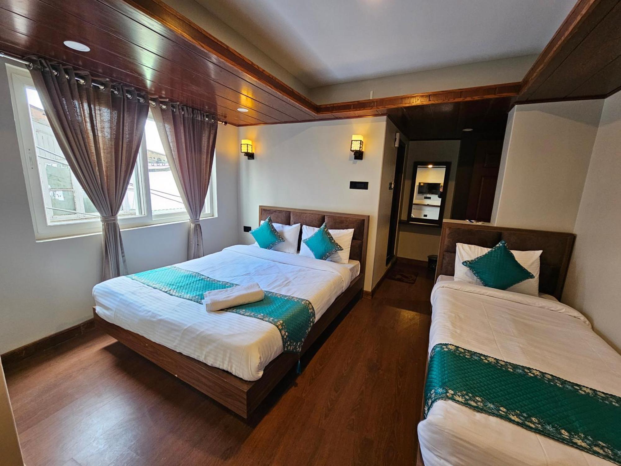 Tara Palace Darjeeling Hotel Darjeeling (West Bengal)