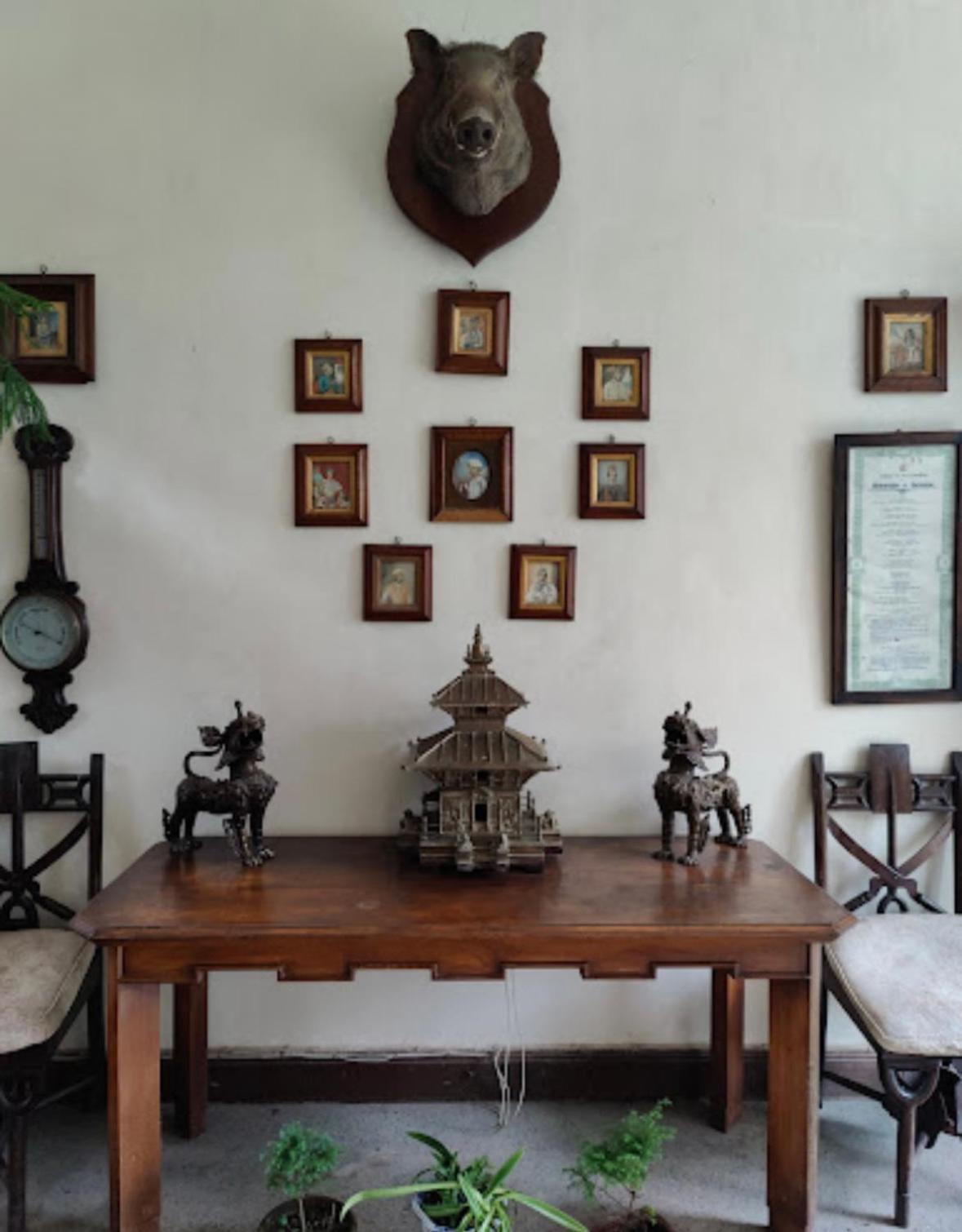 Burdwan Palace - A Journey Into Timeless Legacy, Darjeeling Villa Darjeeling (West Bengal)